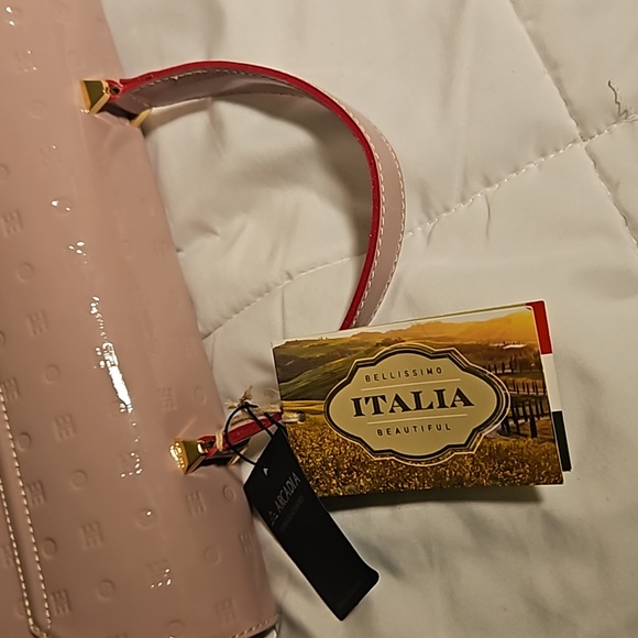 Arcadia Bag - Picture 15 of 16